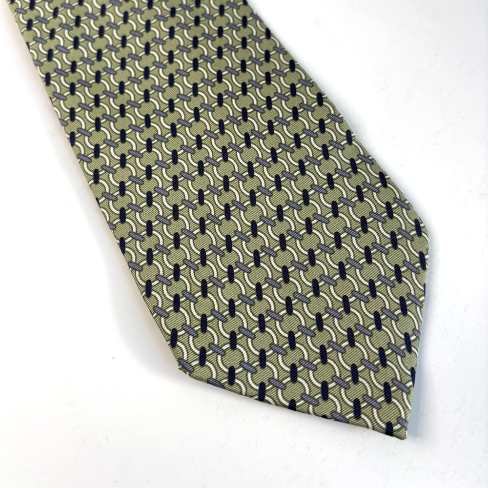 BR Silk Neck Tie Geometric Pattern Made in Italy EUC Green Blue‎ Cream